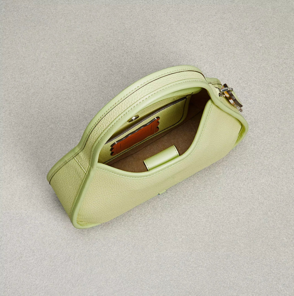 Coach エルゴ バッグ (コーチトピア レザー)